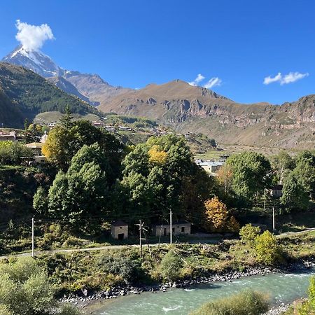 Hotel Stancia Kazbegi - City Center Exterior foto
